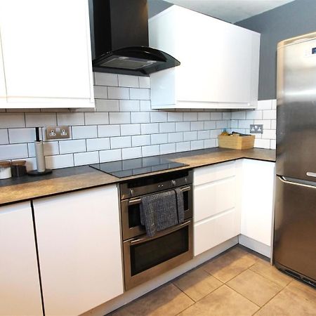 Large New-York Style Penthouse Apartment In Leeds City Centre With Contactless Check In Kültér fotó